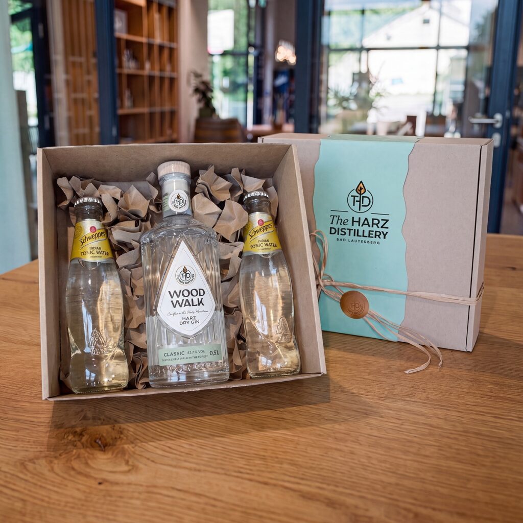Holzkern Gin Geschenkset mit Tonic